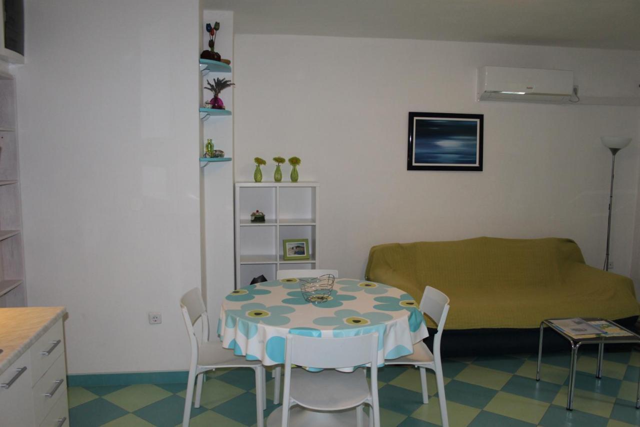 Apartmani "Mali Mago" Tribunj  Ngoại thất bức ảnh