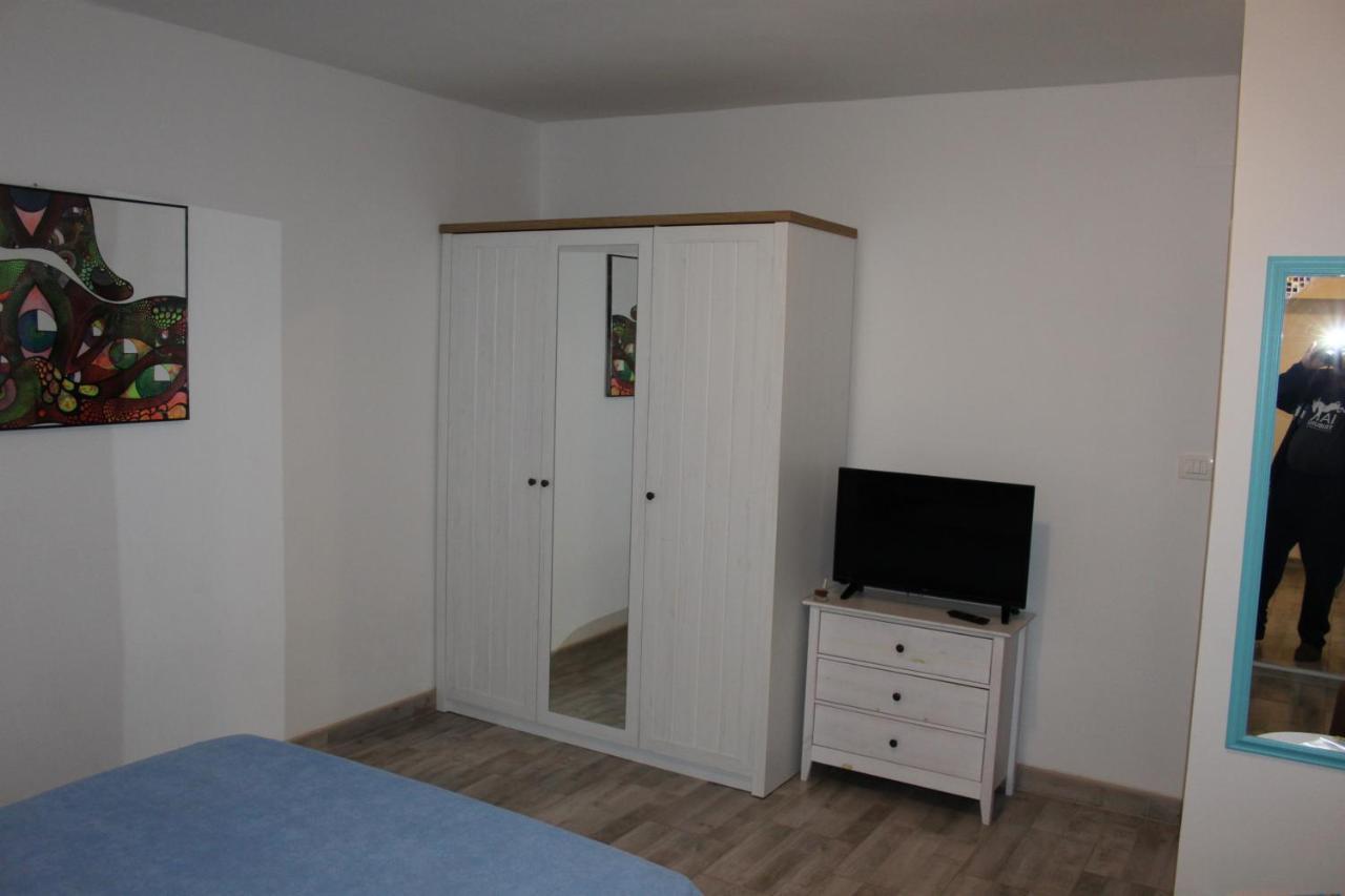 Apartmani "Mali Mago" Tribunj  Ngoại thất bức ảnh